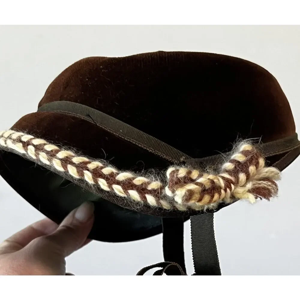 Vintage 40s 50s Girls Hat Petit Chapeau by Richard Englander Brown Felt Bonnet